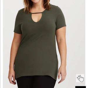 Torrid Olive Cutout Tshirt size 0 NWT